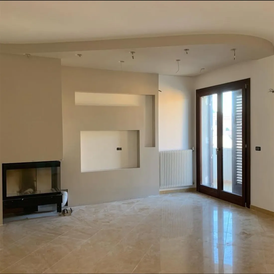 Controsoffitto in cartongesso con faretti